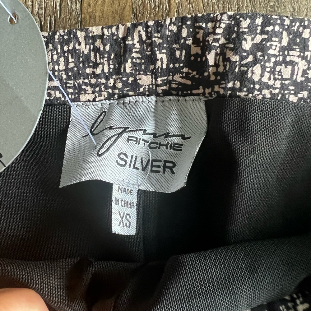 Lynn Ritchie pants. - Picture 3 of 6